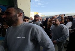 8 أسرى محررين يصلون مستشفى شهداء الأقصى بحالة متدهورة
