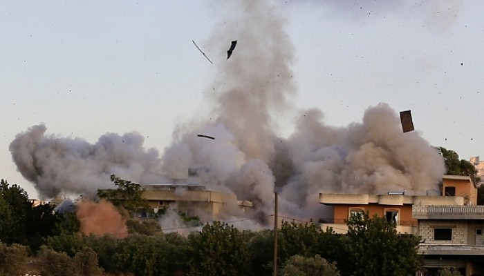 العدو الصهيوني يفجر منزلين جنوبي لبنان