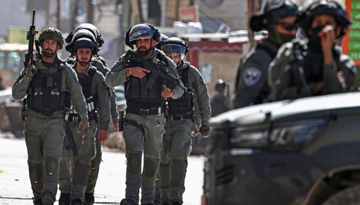 استشهاد مسن فلسطيني بعد تعطيل الاحتلال نقله للعلاج شرقي نابلس