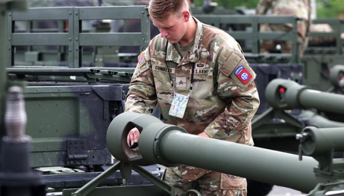 برغم حديث المفاوضات مع إيران.. واشنطن تعتزم إرسال آلاف الجنود