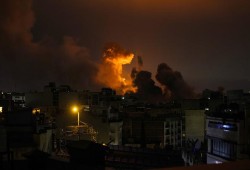 قصف مصافي النفط في حيفا وغارات صهيونية على طهران