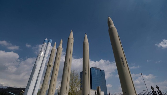 إيران تهدد بقصف دول في المنطقة رداً على ضرب بنيتها التحتية