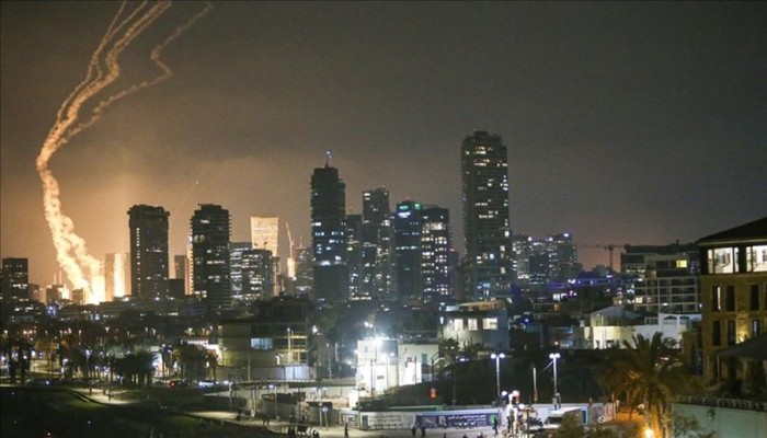 مقتل 4 صهاينة في حيفا إثر قصف صاروخي إيراني