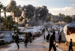 لقاء بين حماس والوسطاء لبحث السلاح ووقف إطلاق النار