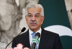 وزير الدفاع الباكستاني: الكيان الصهيوني لعنة تهدد العالم