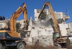 حماس تطالب المجتمع الدولي بالتحرك لوقف جرائم الاحتلال بالقدس