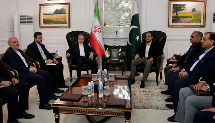 إيران تسلم الرد على المقترح الأمريكي
