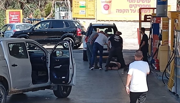 مقتل مستوطن وإصابة صهاينة بعملية بطولية قرب قلقيلية