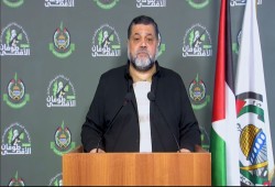 حماس: ميلادينوف منحاز للاحتلال ونرفض حصر المفاوضات بالسلاح