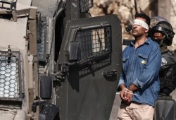 الاحتلال يشن حملة اعتقالات بالضفة طالت مسنا وسيدتين