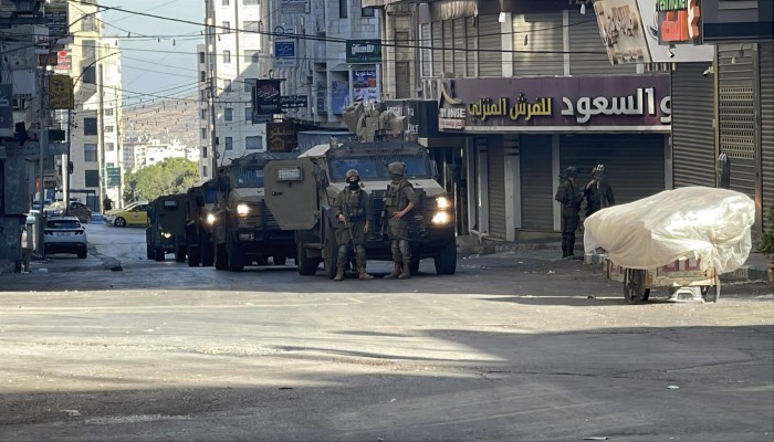 مستوطنون صهاينة يهاجمون فلسطينيين شمال شرق رام الله