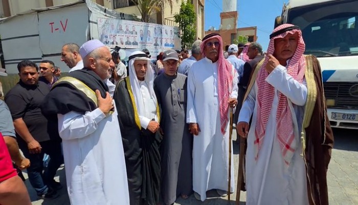 وقفة أمام مجمع ناصر تطالب بتوفير الأدوية في غزة