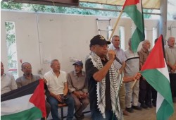 وقفة أمام الصليب الأحمر في غزة تطالب بإنقاذ الأسرى