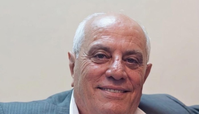 لبنان يعتقل لواء سابقا بجيش الأسد ويبحث تسليمه لسورية