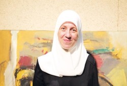 الجهات الرسمية الفلسطينية تخضع في ملف المناهج من أجل البقاء