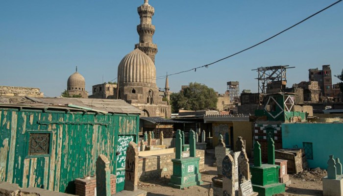 نظام الانقلاب يستثمر في المقابر الفاخرة!