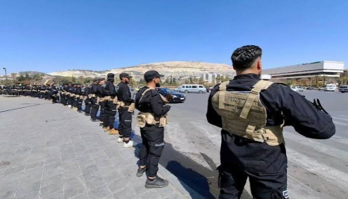 اعتقال خمسة من كبار مجرمي سلاح الجو السوري في نظام الأسد