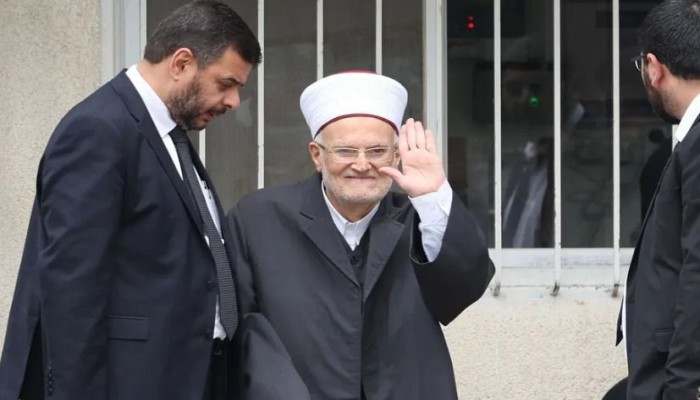 الاحتلال يجدد إبعاد الشيخ عكرمة صبري عن المسجد الأقصى